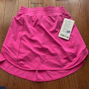 Lululemon - hotty hot hr skirt size 4